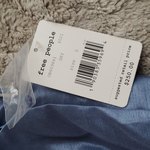 Free People Sky Blue Heart to Heart Lace Halter Neck Flare Romper NWT Size 0 - Picture 3 of 8